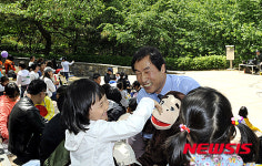 어린이와 함께하는 문석진 구청장