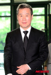 구태회 LS전선 명예회장 빈소 찾은 홍선근 머니투데이미디어 전 회장