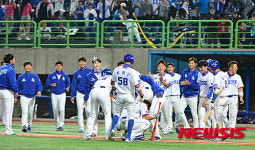 삼성, 한화 상대로 5대 4 승리