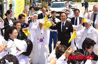 김관용 경북지사, '5·18  민주화운동 기념식' 참석