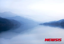 Photo & Art 회원전 “빛 그리고 색의 울림-꿈 01