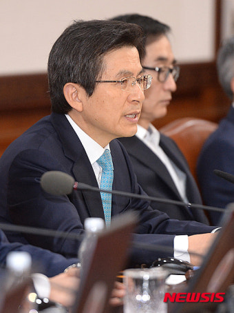 황교안 총리, 국무회의서 '상시 청문회법' 재의요구 의결