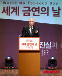 축사하는 미국 질병통제센터 팀 맥카피 수석 보건의료 정책관