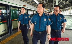 구의역 찾은 이상원 서울지방경찰청장