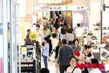 롯데피트인 산본점 방문한 고객들