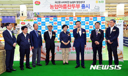 농협아름찬두부 출시 행사, 인사말하는 이상욱 대표이사