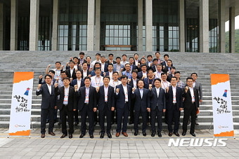 창원 한화디펜스, 한화그룹 가족 행보 본격화