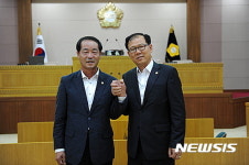 양주시의회 후반기 의장에 박길서·부의장에 이희창 선출