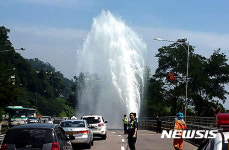 광장동 도로 상수도 파열
