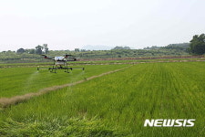 남해군, 병해충 항공방제에 드론 투입