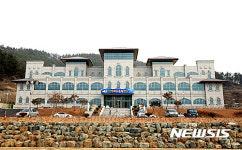 185억 쏟은 영광해수온천랜드…반값매각 논란