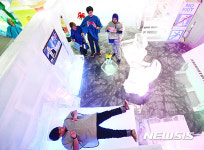 얼음집에서 더위 잊어요~