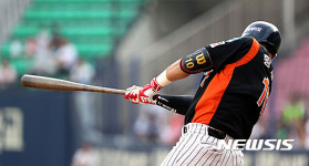 황재균, 1타점 2루타