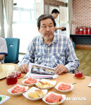 밀양시립노인요양원 방문한 김무성