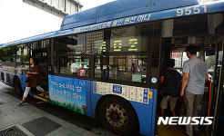 버스에 시를 입히다