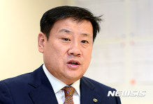 뉴시스와 인터뷰하는 서홍 대림산업 전무