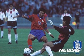 [축구]'차범근에서 황선홍까지'…다사다난했던 한중전의 기억