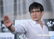 정진 이것은 귀선 제작자의 포즈