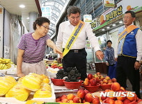 대구은행, 대구·경북 전통시장서 장보기 행사 가져