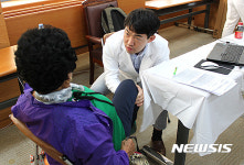 강북힘찬병원, 추석 앞두고 정읍 고령 농민 대상 진료봉사