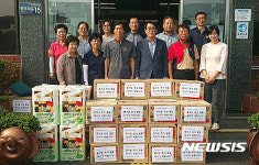 창녕 영산사회보장협, 경로당 위문품 전달