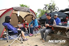 가평 자라섬오토캠핑장 경기도민 선호 1위