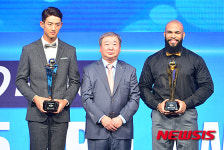 [프로야구]MVP·신인상 선정 투표 점수제로 변경…1995년 이후 21년만