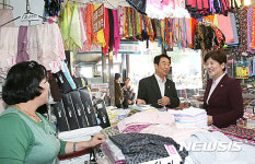 연서시장 방문한 강은희 장관