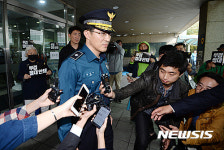 [종합]경찰, 백남기 유족에 부검 5차 제안…빨간 우의 등 사인 여러 가능성