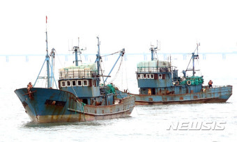 불법조업 중국어선 해경 M-60 사용 나포