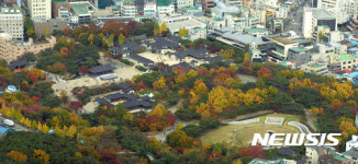 울긋불긋 단푸 가득한 한옥마을