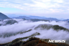 가을이 물드는 하동 형제봉