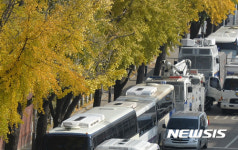 살수차는 효자로에