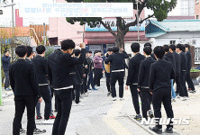 밀양 따뜻하게 수험생 선배 맞이하는 후배