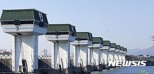 ‘낙동강 하굿둑 개방 염원’부산시민 걷기대회 개최