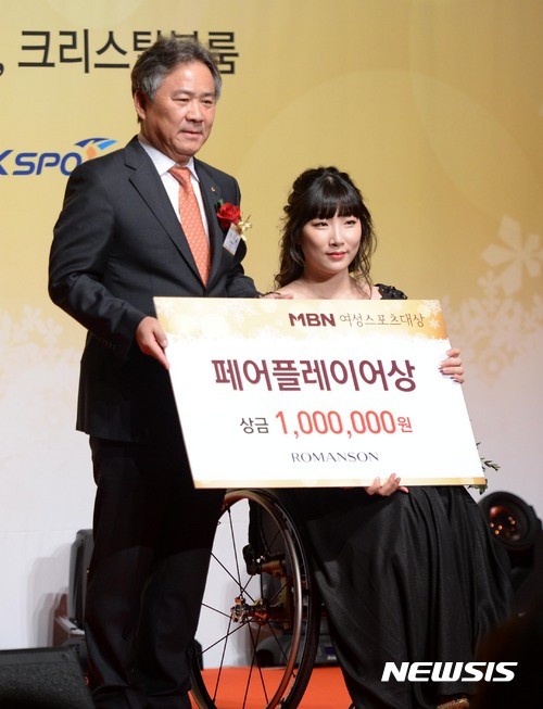 한국 서수연-윤지유, 2024년 파리 패럴림픽 탁구 여자 복식서 은메달 획득
