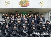 이창재 법무장관 직무대행 35특공대대 위문