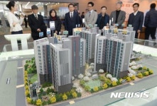 [르포]올해 첫 강남 재건축 분양 방배아트자이 가보니