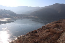 금강도 얼린 한파…올 겨울 첫 금강 결빙 관측