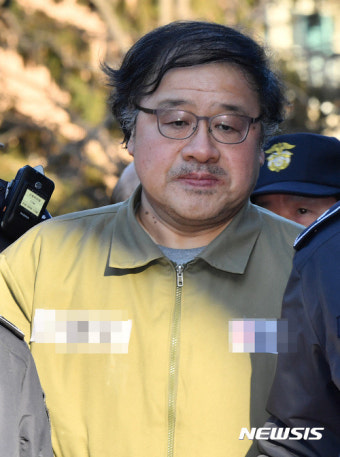박 대통령 탄핵심판 5차 변론기일 출석하는 안종범