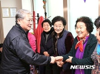 민생행보 중인 김양호 삼척시장