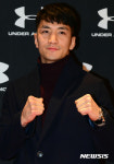 언더아머 오픈행사 강경호 파이터 자세
