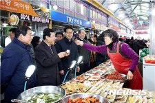 이충재 행복청장, 설명절 세종전통시장 방문 제수물가 점검
