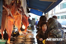 설 전날 찾은 태백 황지자유시장