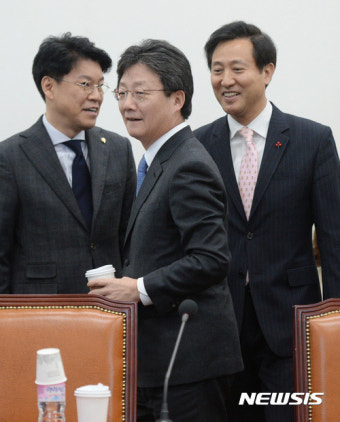 오세훈 지나쳐가는 유승민 의원