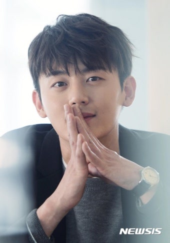 '푸른 바다' 이지훈 