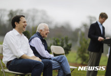 땅콩 밭이 태양광 발전소 됐어요 지미 카터