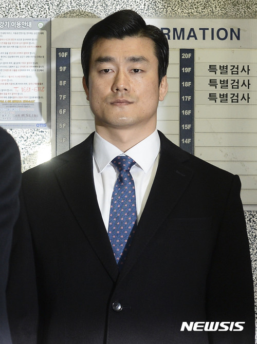 서 모씨의 타이이스타젯 특혜 채용 의혹 조사, 전 청와대 행정관 소환 - 검찰 관련성 밝히기 위한 조치