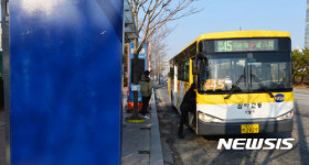 노선 안내판 없는 광주 시내버스 정류장