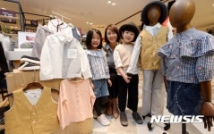 롯데마트, 머리부터 발끝까지 풀코디 아동의류 판매